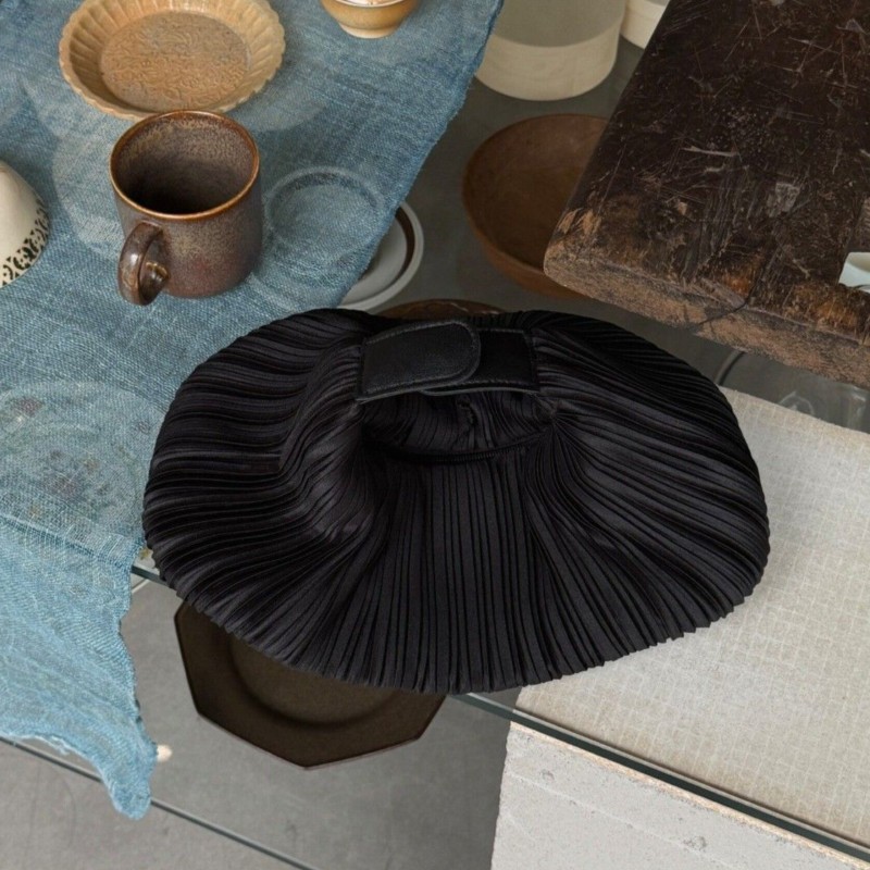 Fashion Shell Pleated Handbag  - Interior Design High End ulasan dan harga