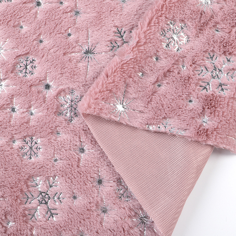 Gilding Snowflake Embroidered  - Throw Pillow ulasan dan harga